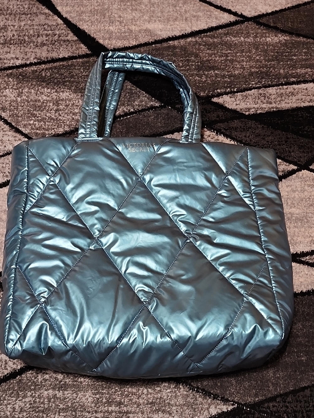 VICTORIA'S SECRET 2022 METALLIC EMERALD TEAL QUILTED PUFFER TOTE BAG